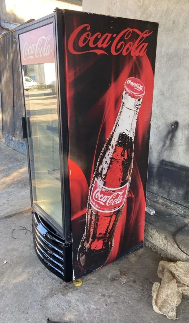 Expositora da Coca-Cola  - Foto 2