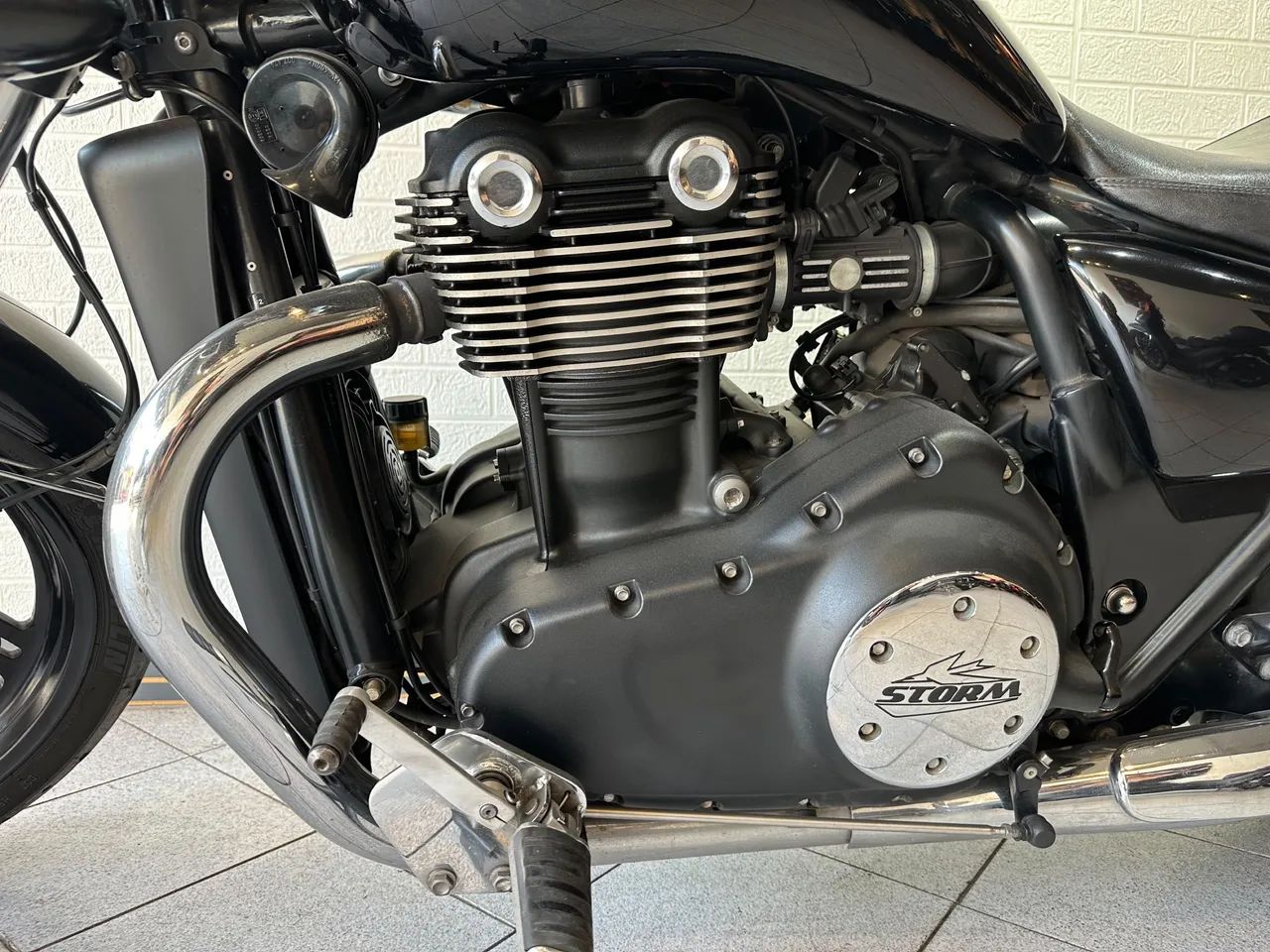 TRIUMPH THUNDERBIRD STHORM - Foto 4