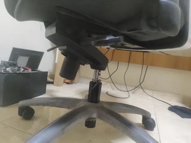 Cadeira Ergonomica pra vender logo. - Foto 5