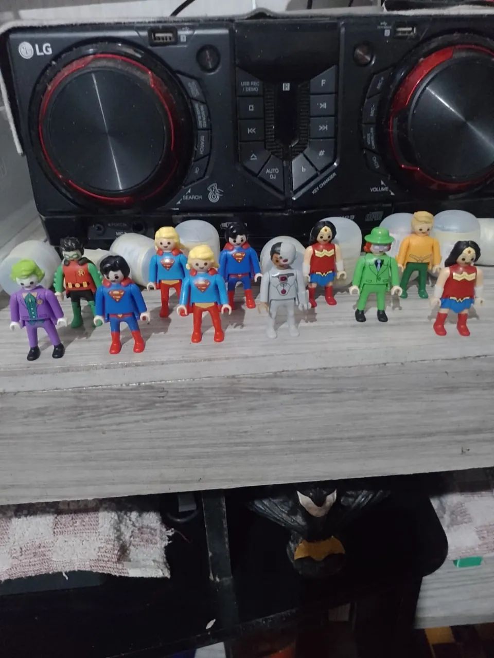 Boneco kinder ovo Playmobil dc 