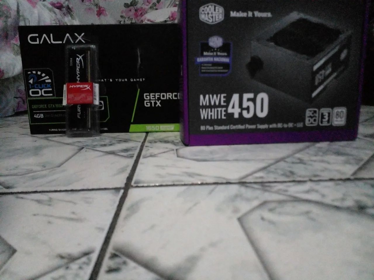 Placa de video, fonte e memoria