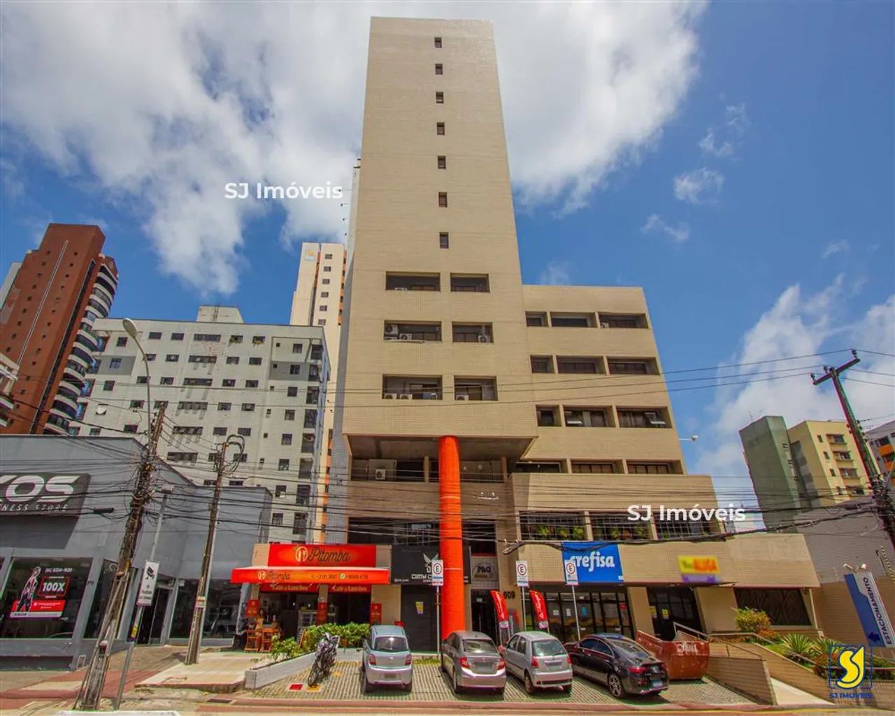 Sala na Av. Dom Luís