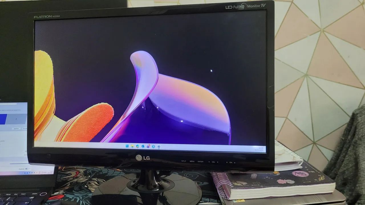 Monitor TV LED LCD com tela de 21,5