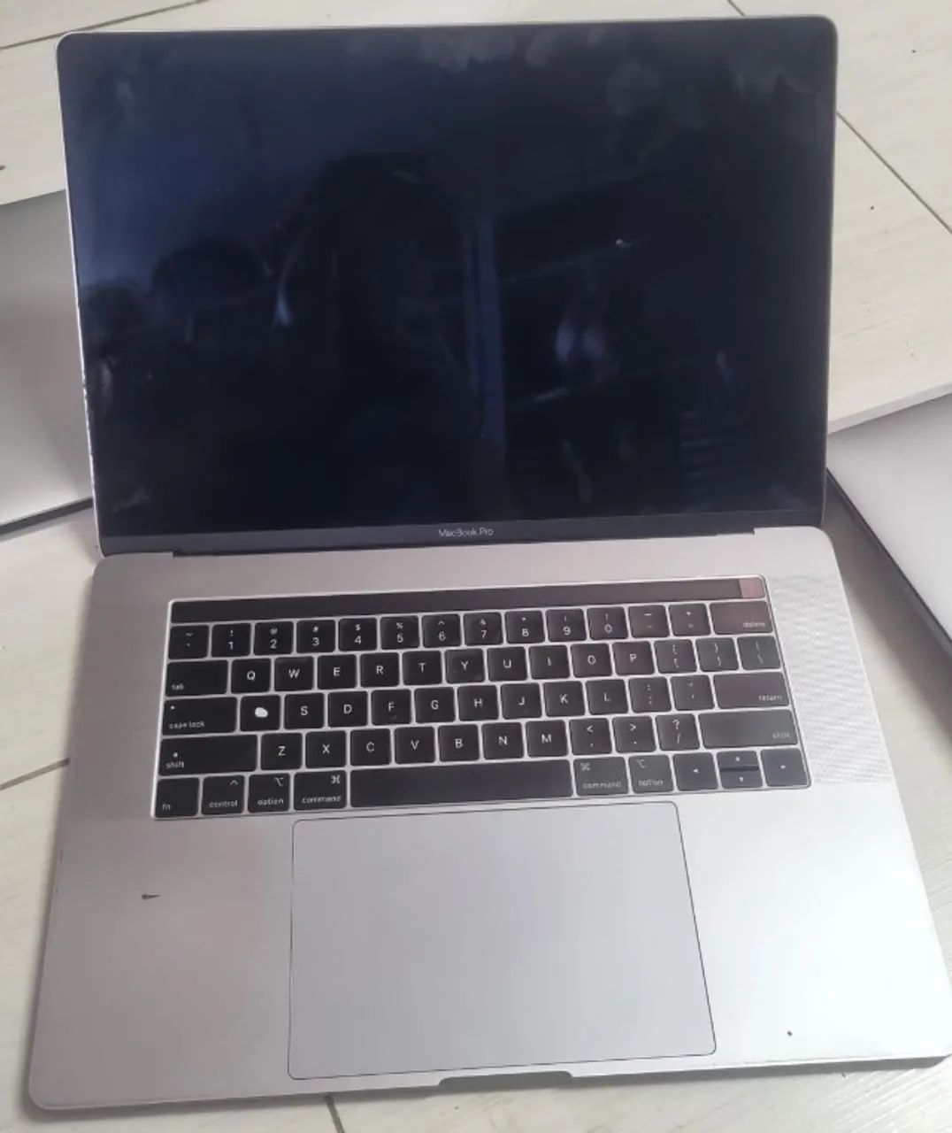 Notebook Apple Macbook Pro 2018 a1990 no estado nao liga