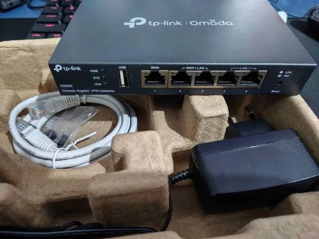 TP-Link ER605 - Foto 2