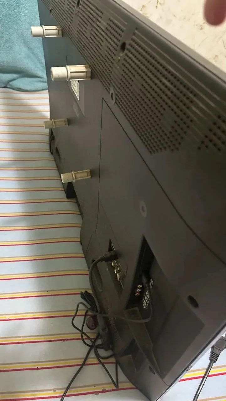 TV CCE 40 polegadas nao é smart entrego  - Foto 3