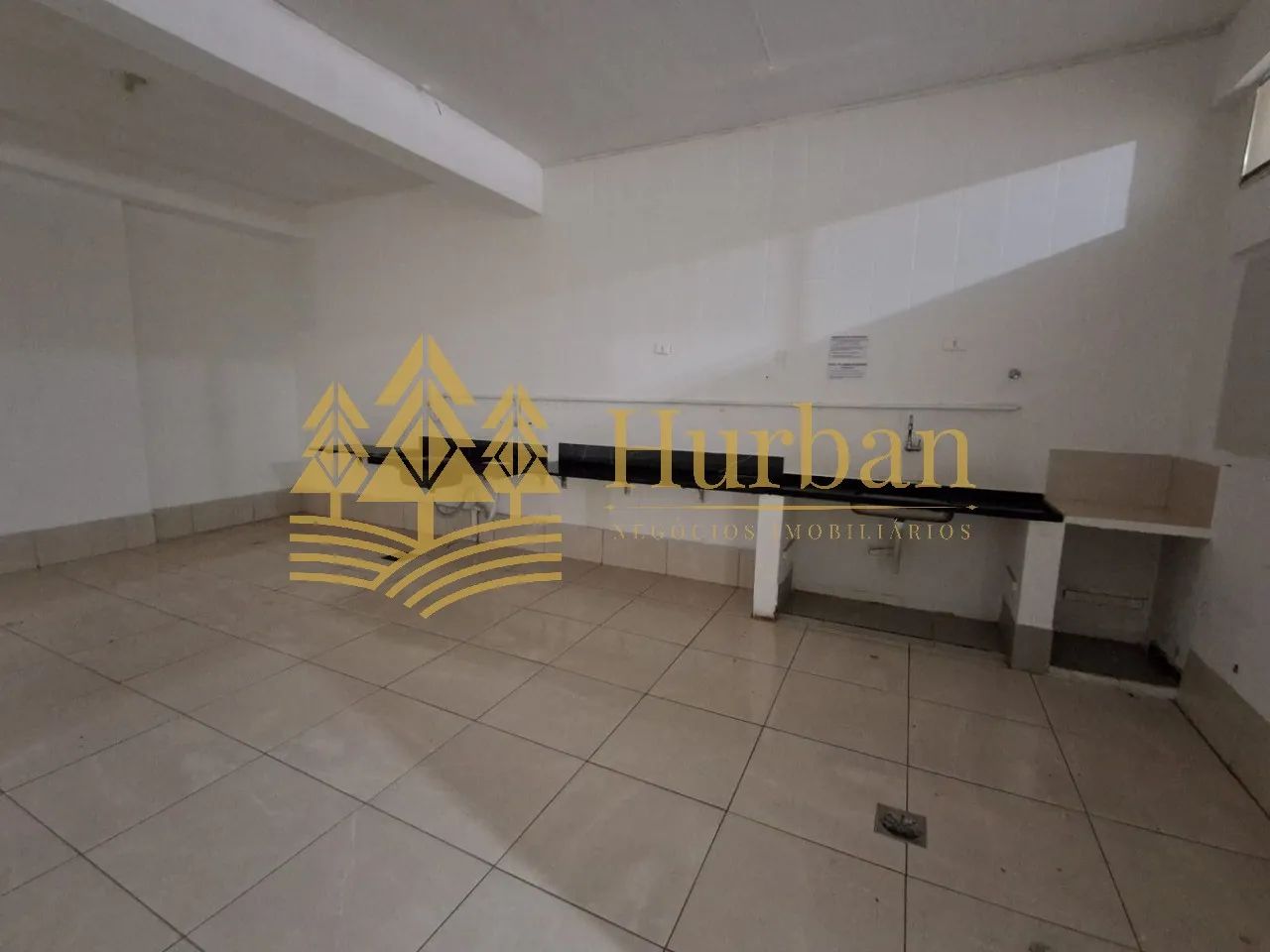PONTO COMERCIAL em UBERLÂNDIA - MG, BRASIL - Foto 4