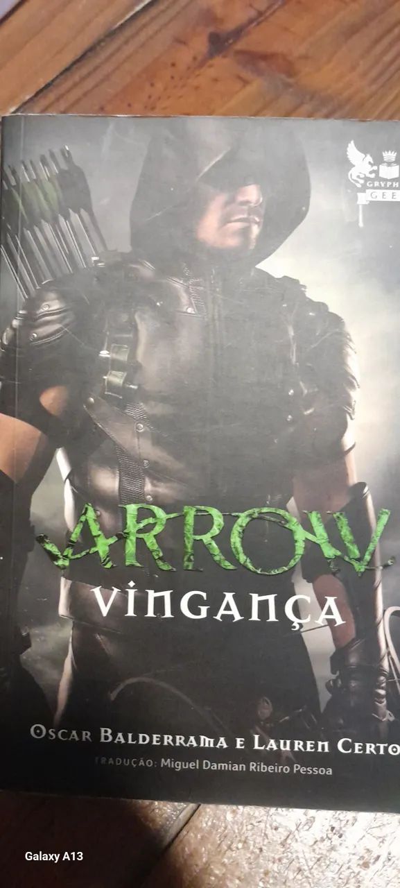 Arrow- Vingança Livro