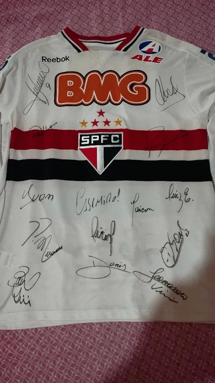 Camisa autografada do São Paulo. - Foto 2
