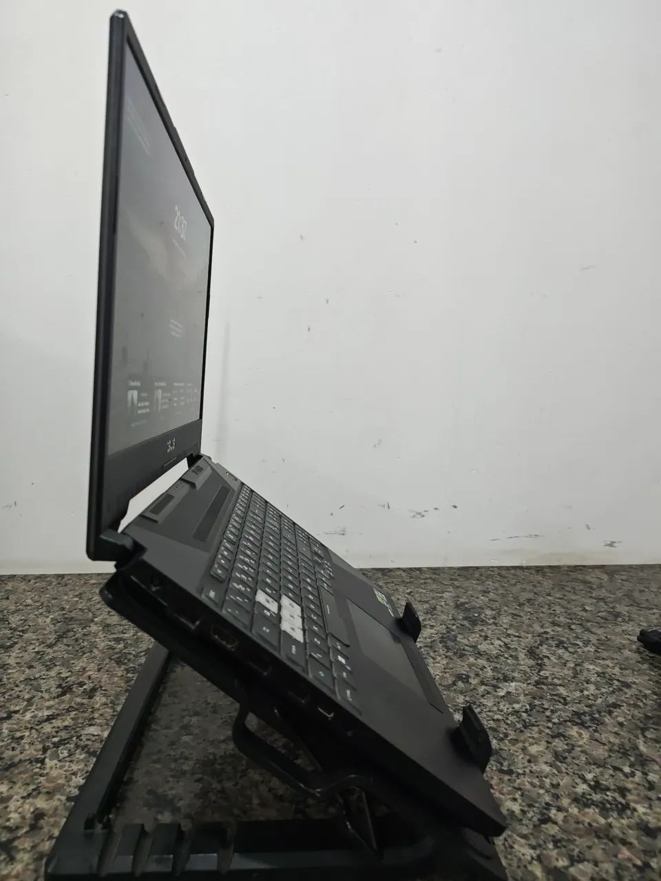 Notebook Asus TUF Gaming A15, extremamente bem cuidado, e  sem nenhuma arranhão. - Foto 2