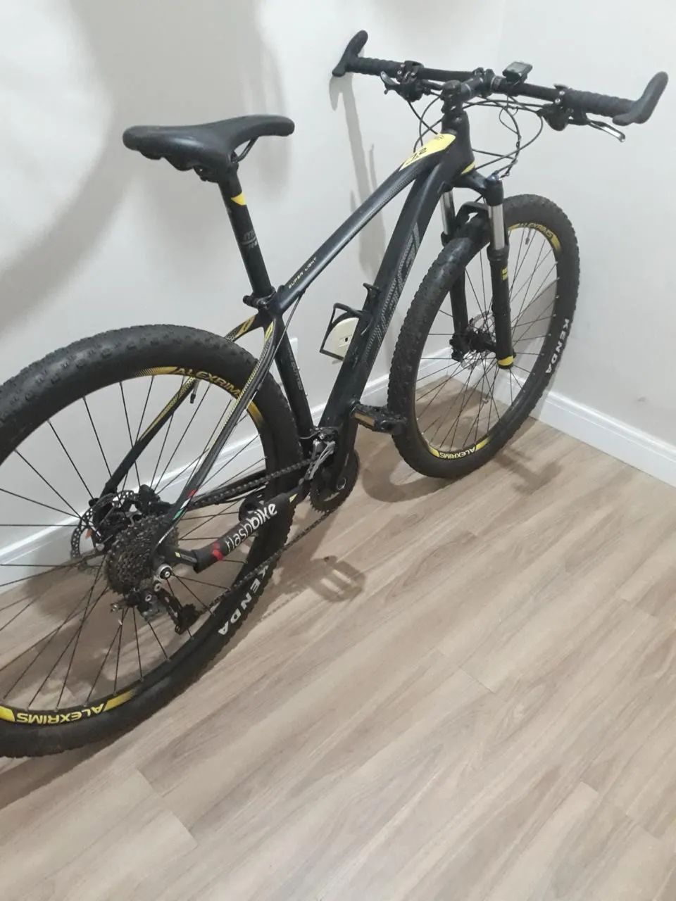 Bicicleta Oggi 7.2 tamanho 17 - Foto 5
