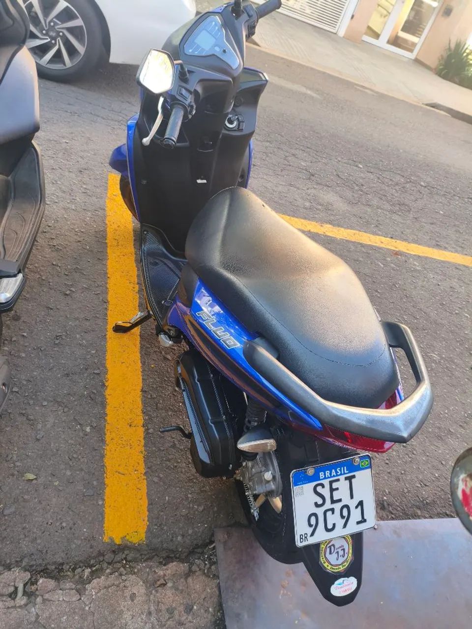 Vendo yamaha fluo 2024 - Foto 2
