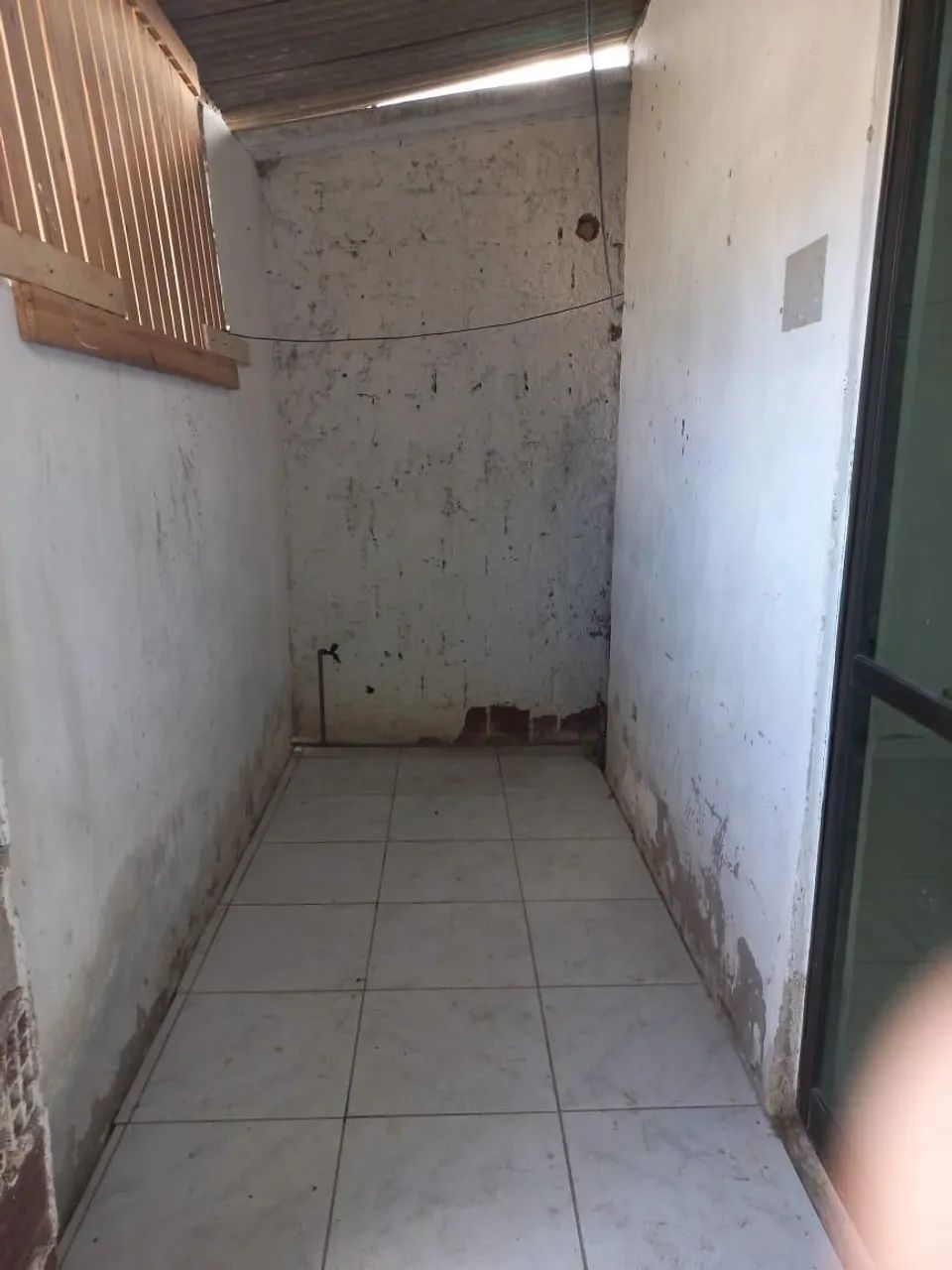 VENDE-SE ESTÁ CASA  - Foto 4