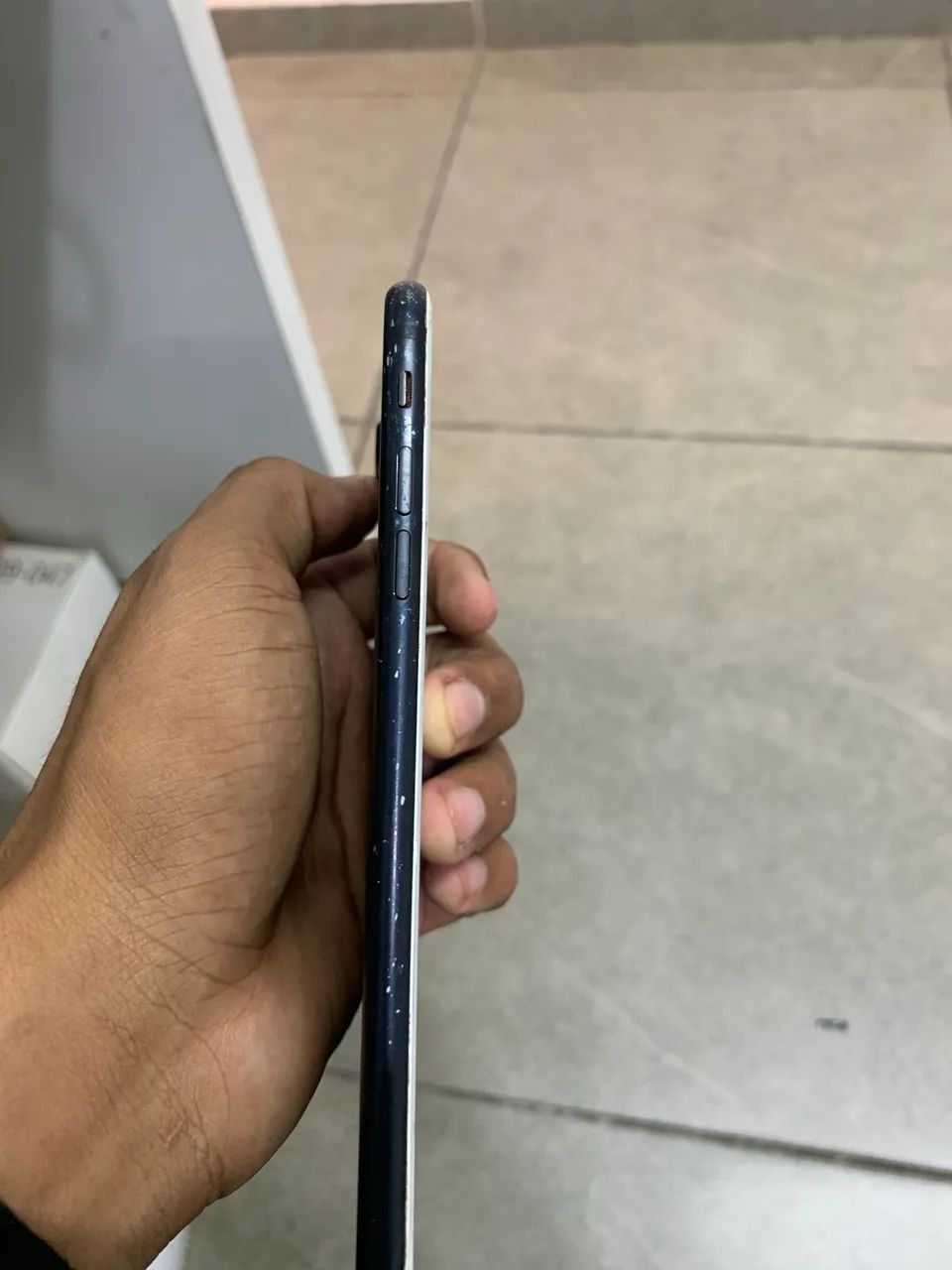 iPhone 7  plus retirada de peça  - Foto 3