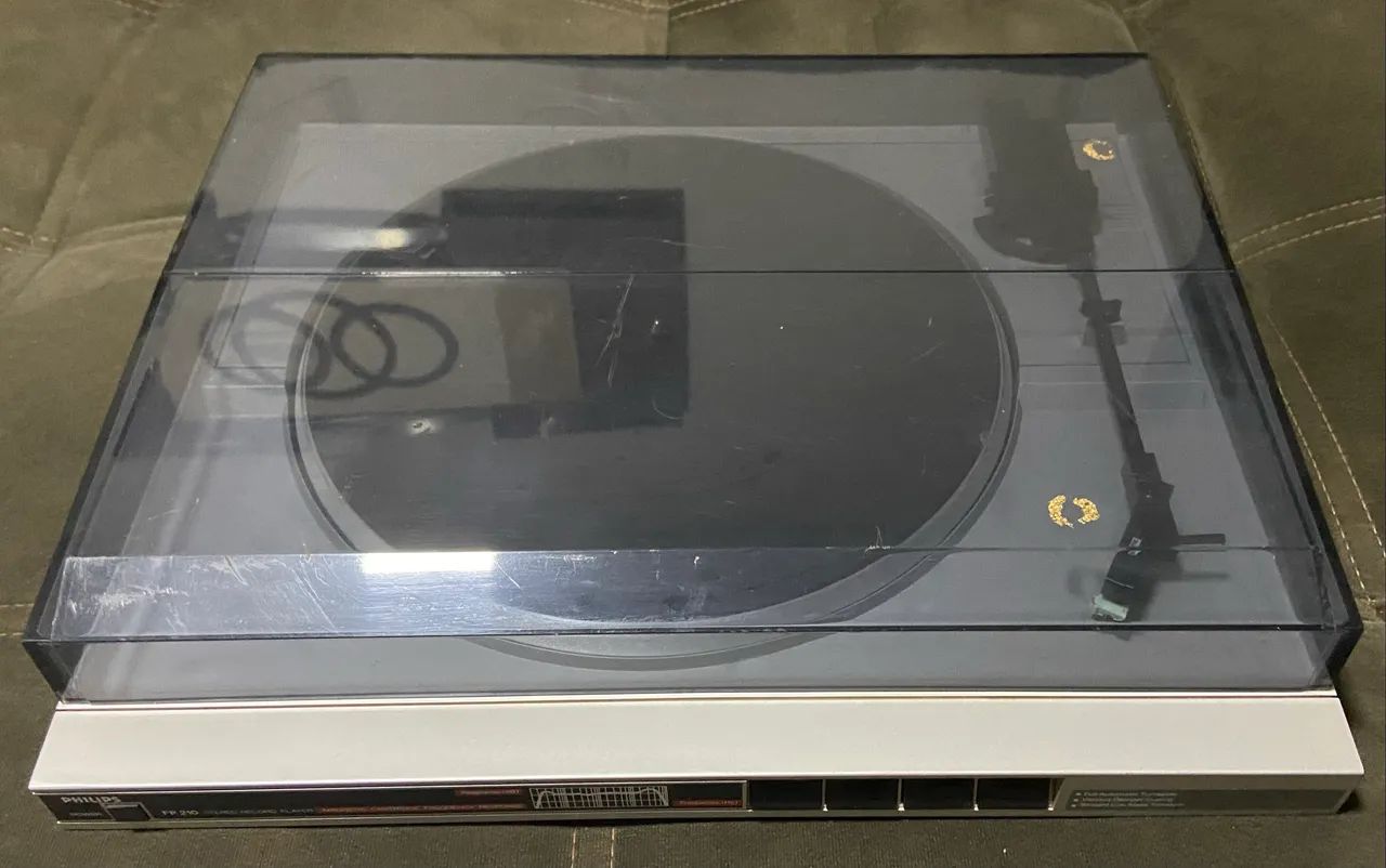 Toca discos Philips FP210 falta agulha.  - Foto 2