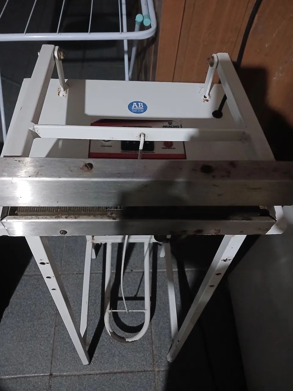 Seladora de pedal com datador lote e validade  - Foto 3