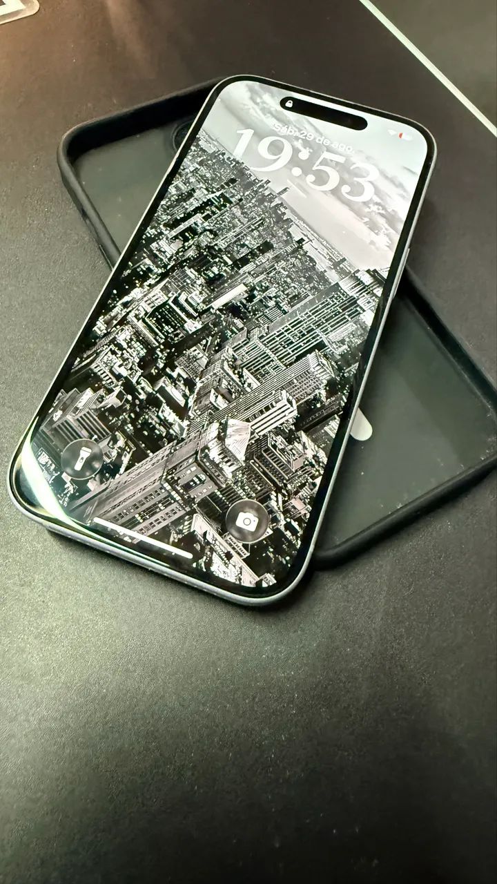 iPhone 15 - 256 GB - Original  - Foto 5