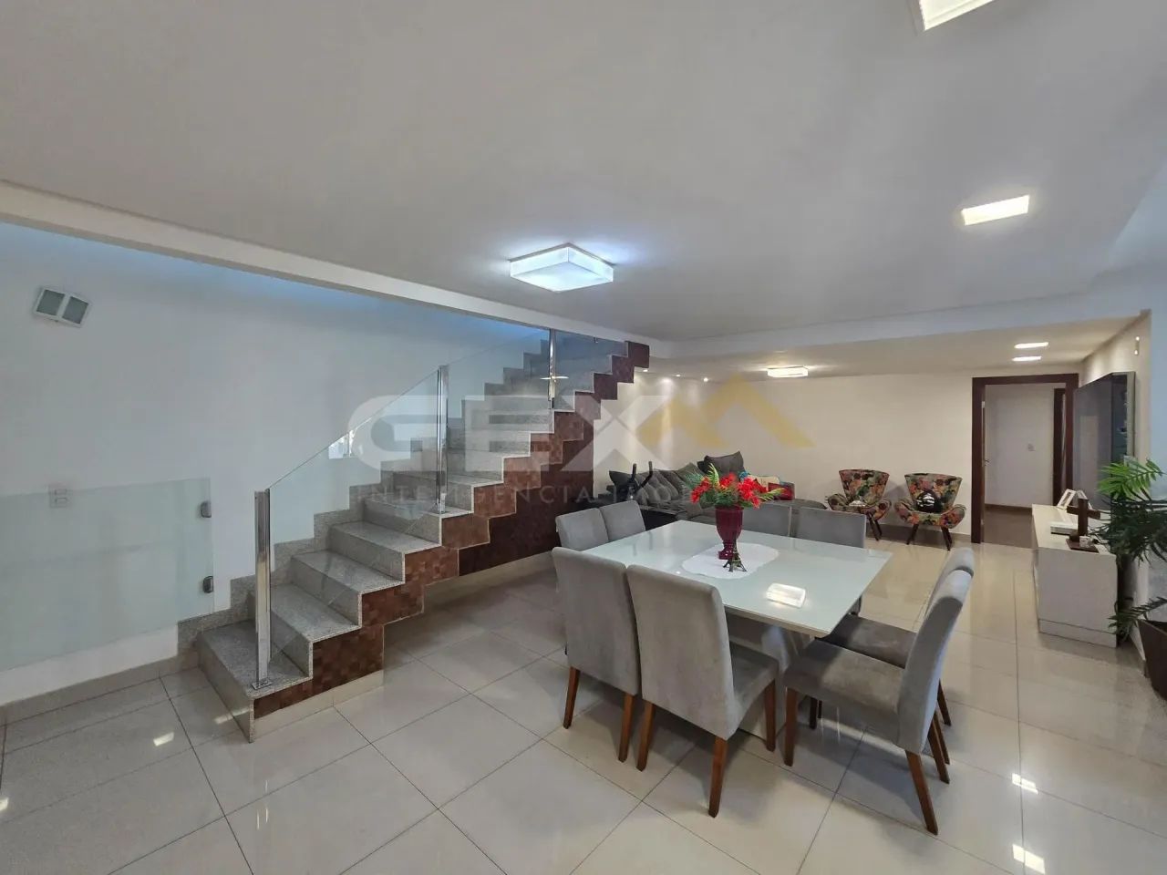 Cobertura Duplex à Venda no Centro em Divinópolis MG. - Foto 3