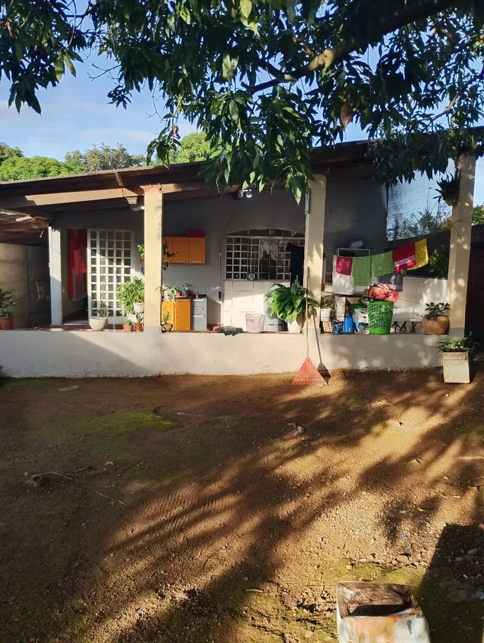 2 casas condomínio geliard.