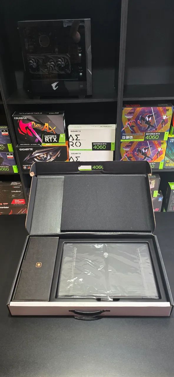 Notebook Gamer Alienware M16 R2 Core Ultra 9 + RTX 4070 (Aceito trocas) - Foto 3