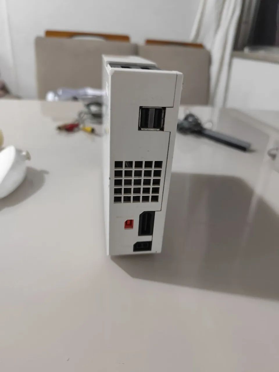 Vídeo game Nintendo wii branco com controle e micro SD - Foto 4
