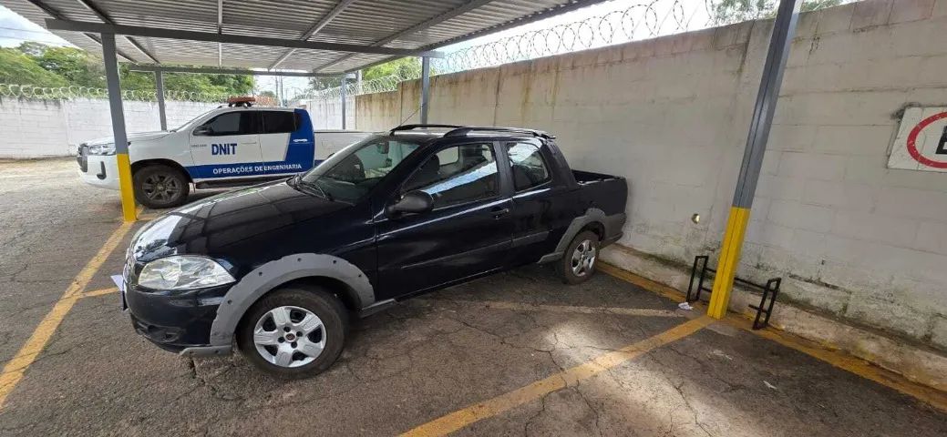 Fiat Strada Working 1.4 MPI Fire Flex 8V CD 2012 - Foto 2