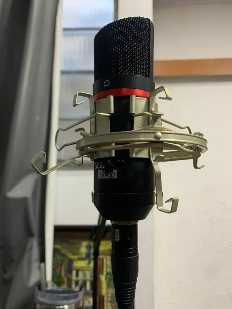 Interface Focusrite 2i2 + Microfone Scarlett - Foto 4