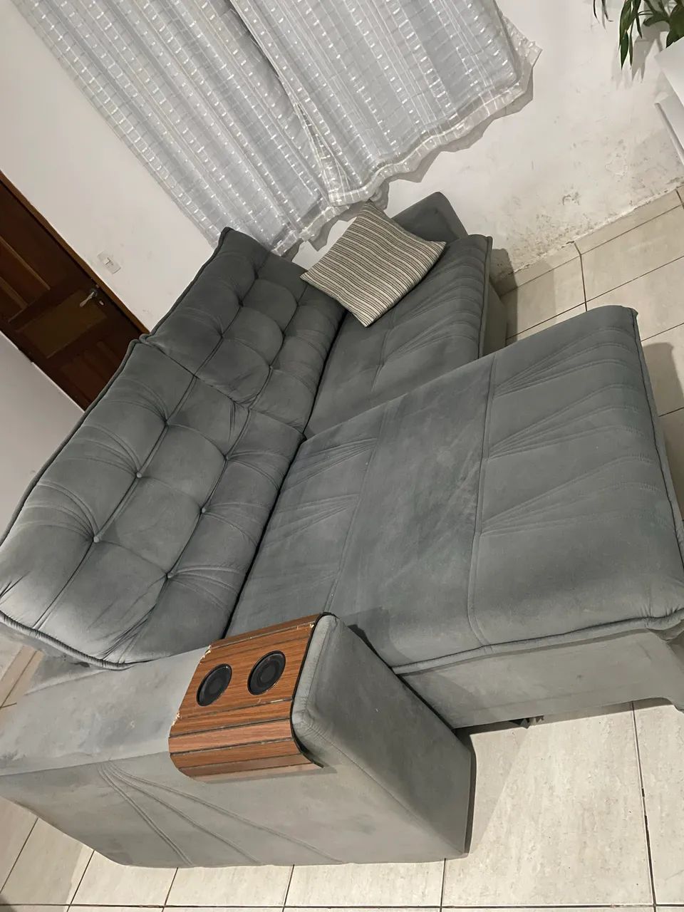 Vende-se sofá retrátil e reclinável  - Foto 2