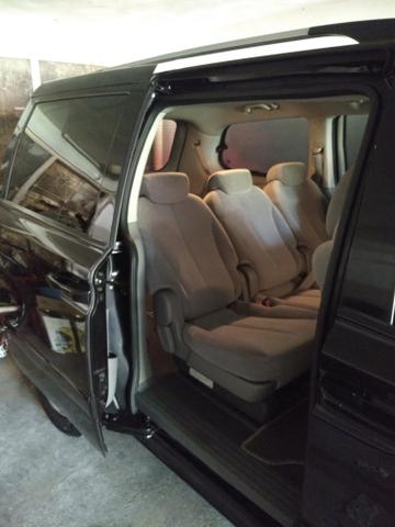 Kia Carnival EX 2012 apenas 64 mil km - Foto 9