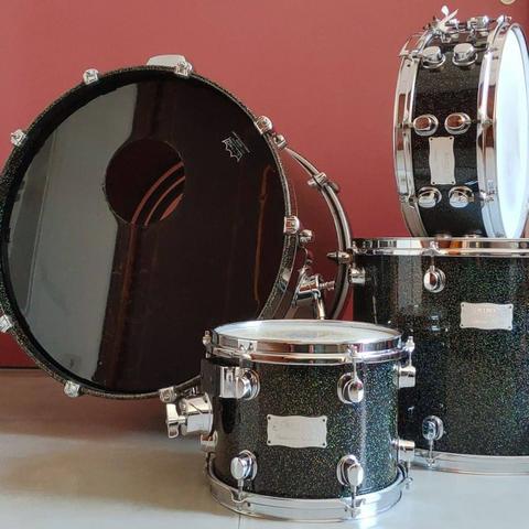 Bateria Mapex Saturn/ R$3.850,00 à vista/ 10"/14"/16"/22"/ Shell Pack 4 pçs - Foto 2