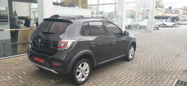 Renault Sandero - Foto 4