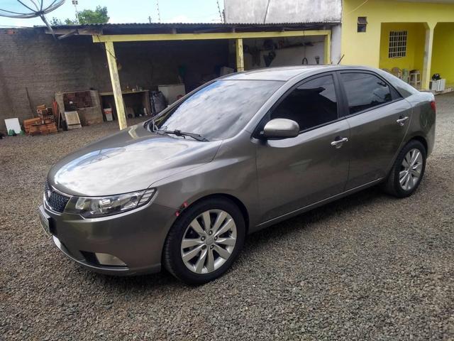 Kia Cerato sx3 automático!