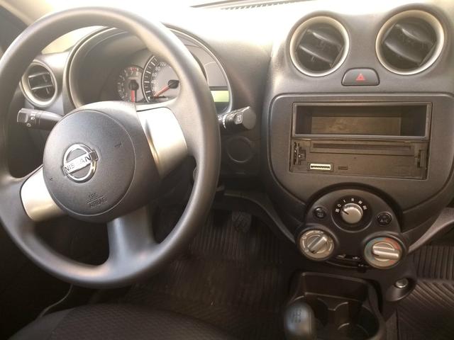 Nissan March - Foto 2