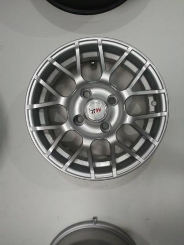 Vendo jogo de rodas esportivas 14 4/108 ford todas zeradas - Foto 2