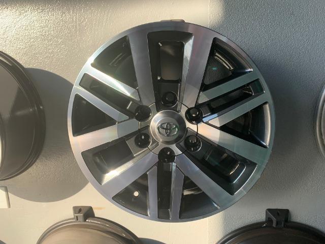 Rodas Aro 17 Toyota Hilux SRX - Foto 11