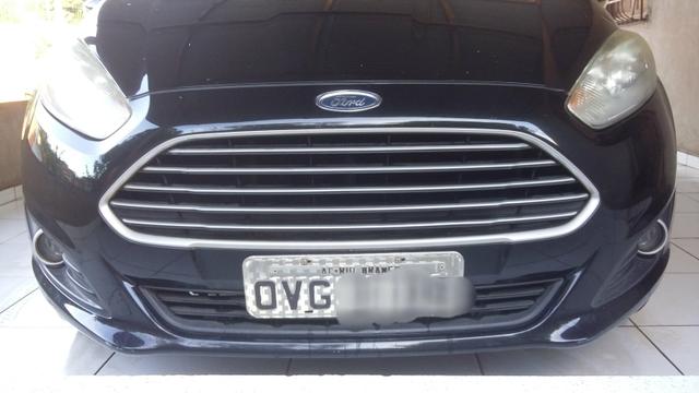 New Fiesta Hatch. Carro da Família. - Foto 3