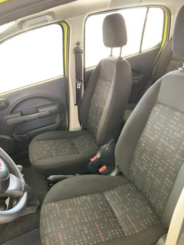 Fiat Uno Vivaci 1.0 2014 2 dono! Ideal para Uber! - Foto 3