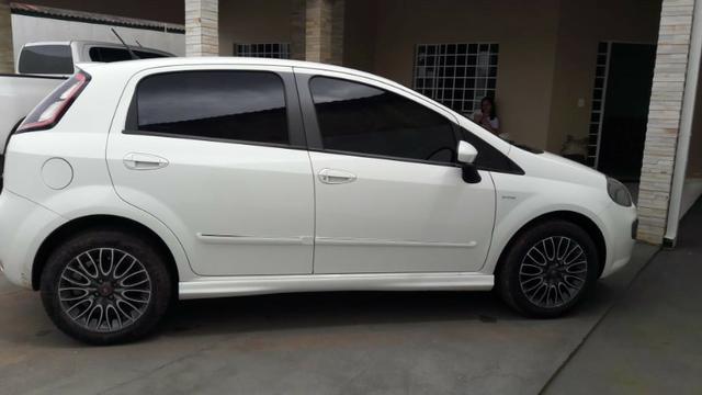Punto sporting 1.8 automatico unico dono ano 2013