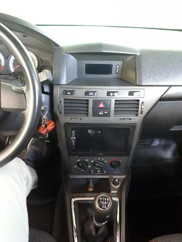 Vectra 2010 Expression