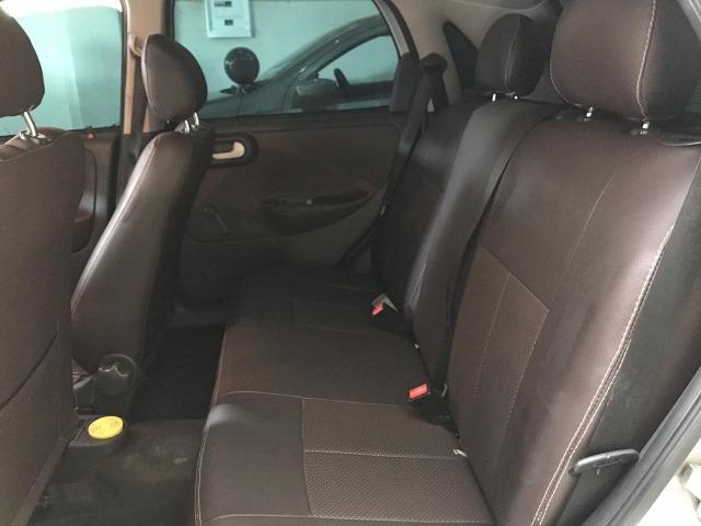 Corsa Premium 1.4 2010 - Foto 12