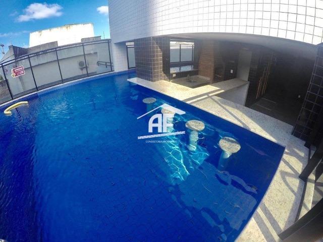 Apartamento com 4 quartos (2 suítes) no Farol - Confira já