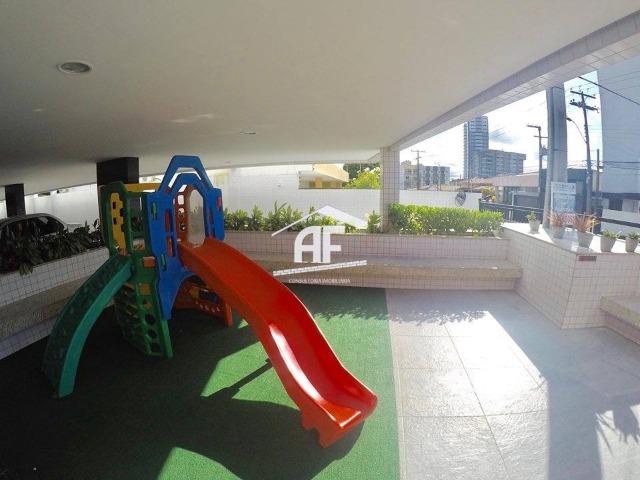 Apartamento com 4 quartos (2 suítes) no Farol - Confira já - Foto 17