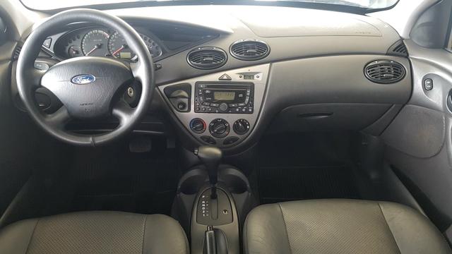 Focus ghia 2.0 aut 2008 carro muito conservado - Foto 7