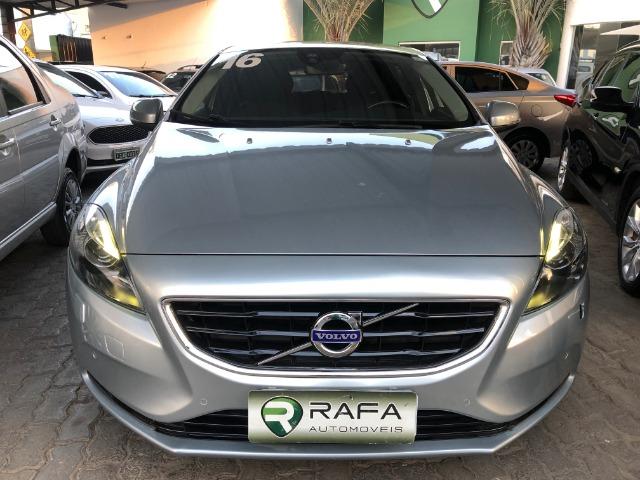 Volvo V40 T-4 2.0 Turbo Momentum 2016 - Foto 2