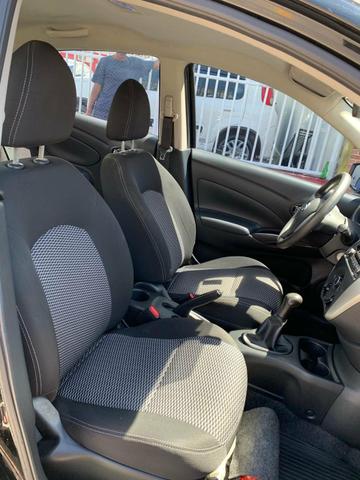 Nissan Versa SV 1.6 2016 - Foto 2