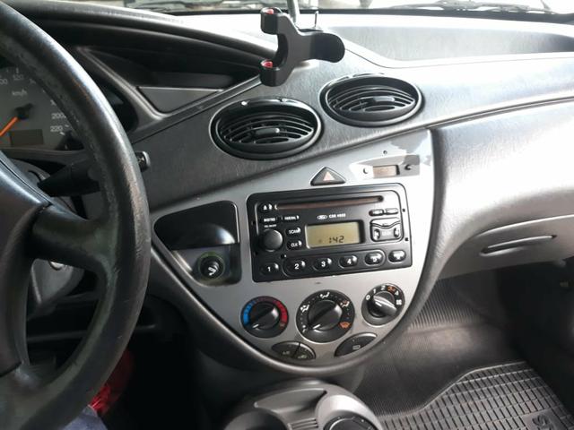 Ford focus Sedan 1.6 - Foto 6