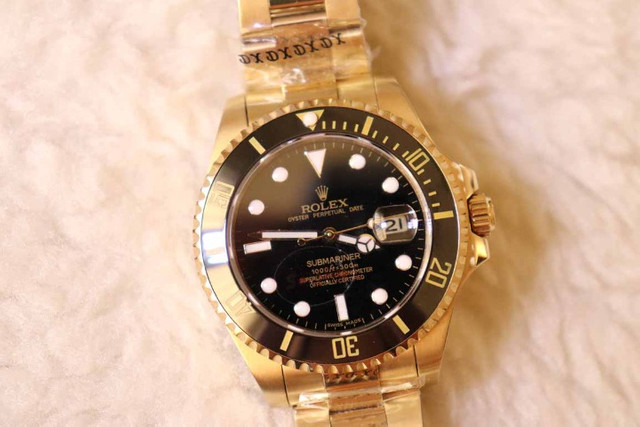 Relogio Modelo com pulseira Personalizada - ja é Vedado - Detalhes incríveis!!! - Foto 6