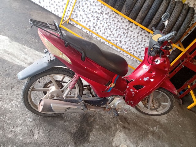 JONNY VENDER OU TROCAR EM MOTO EMPLACADA