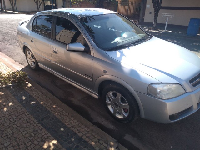 ASTRA SEDAN