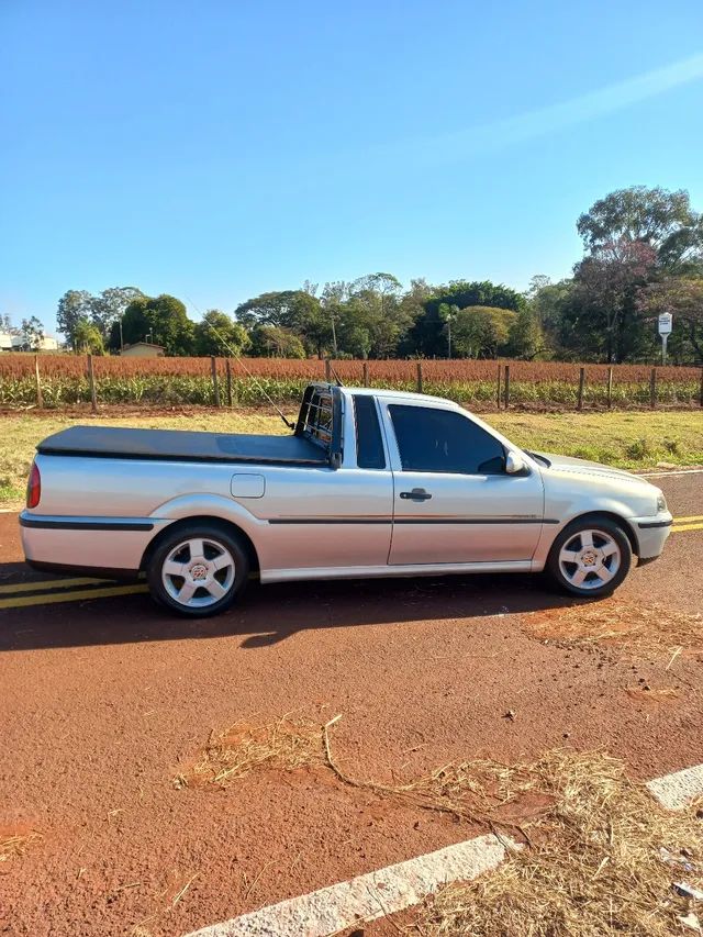 VOLKSWAGEN SAVEIRO 2000 Usados e Novos